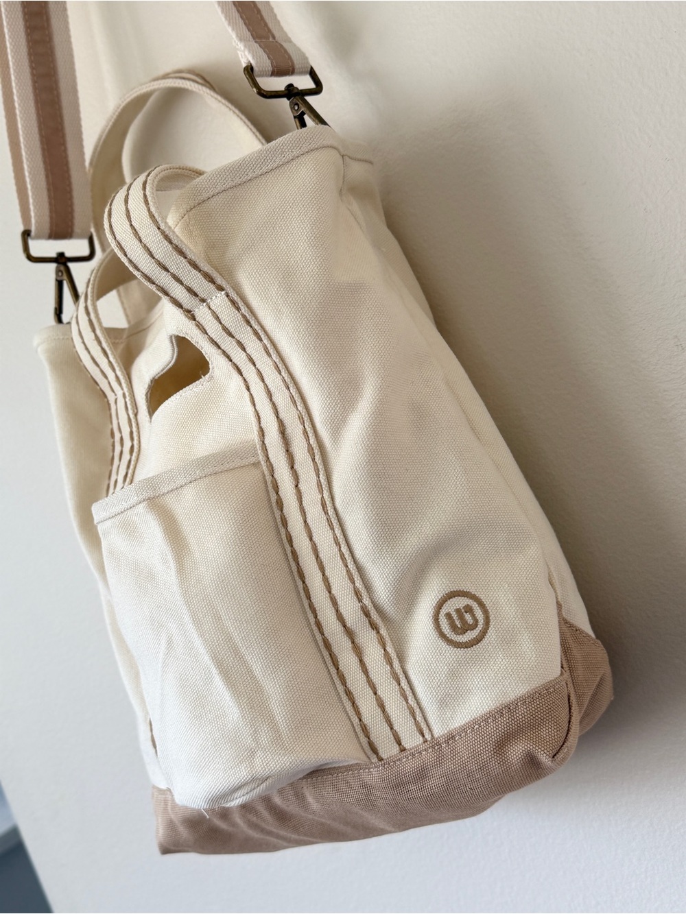 Wantable Canvas Utility Tote Crossbody Bag Cream Taupe Neutral